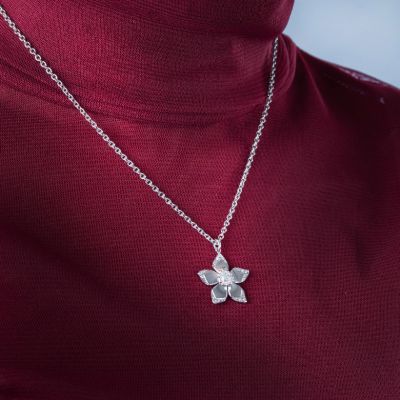 SAJR03 MORELLATO PETALI-collana